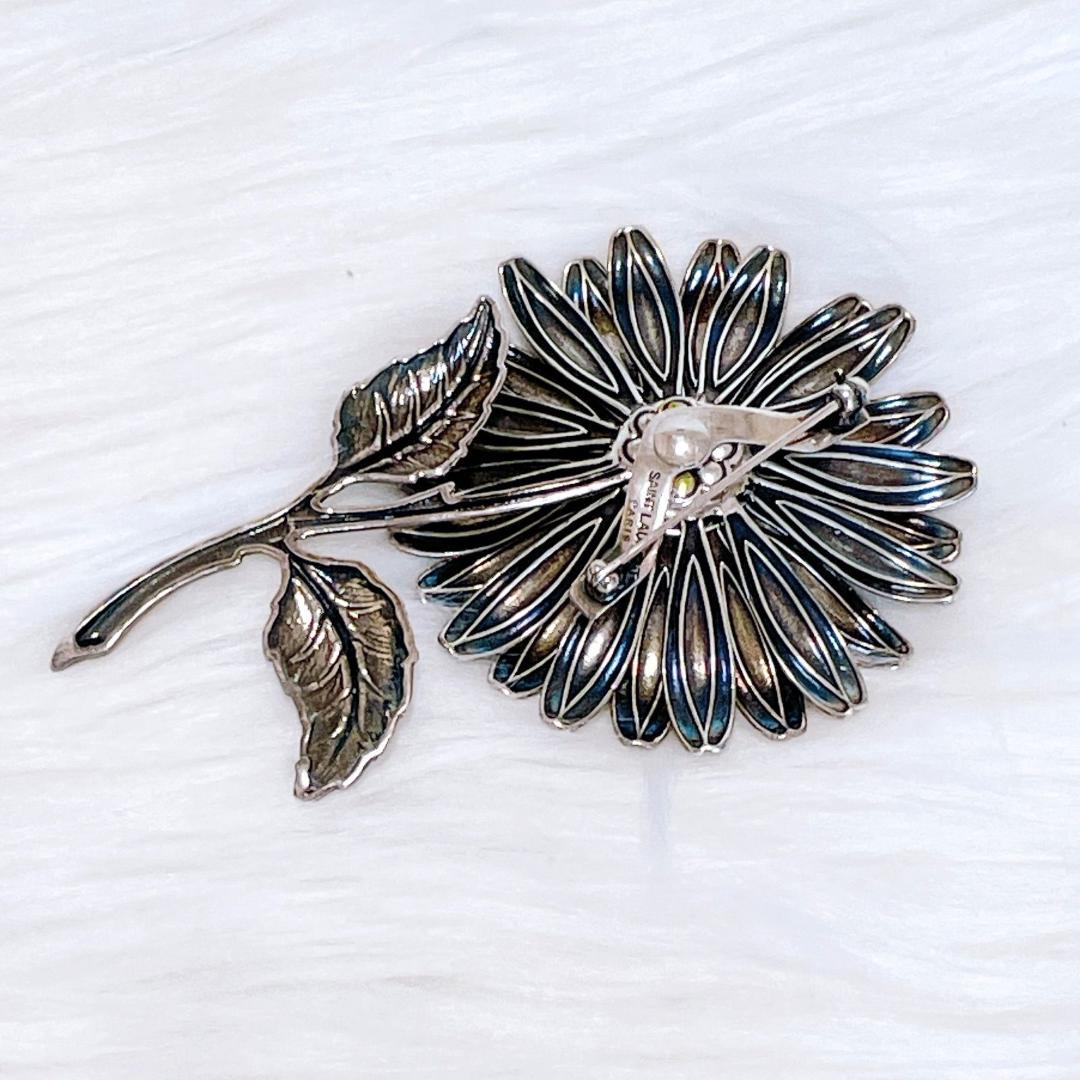 イヴ・サンローラン　フラワーブローチ　Yves Saint Laurent