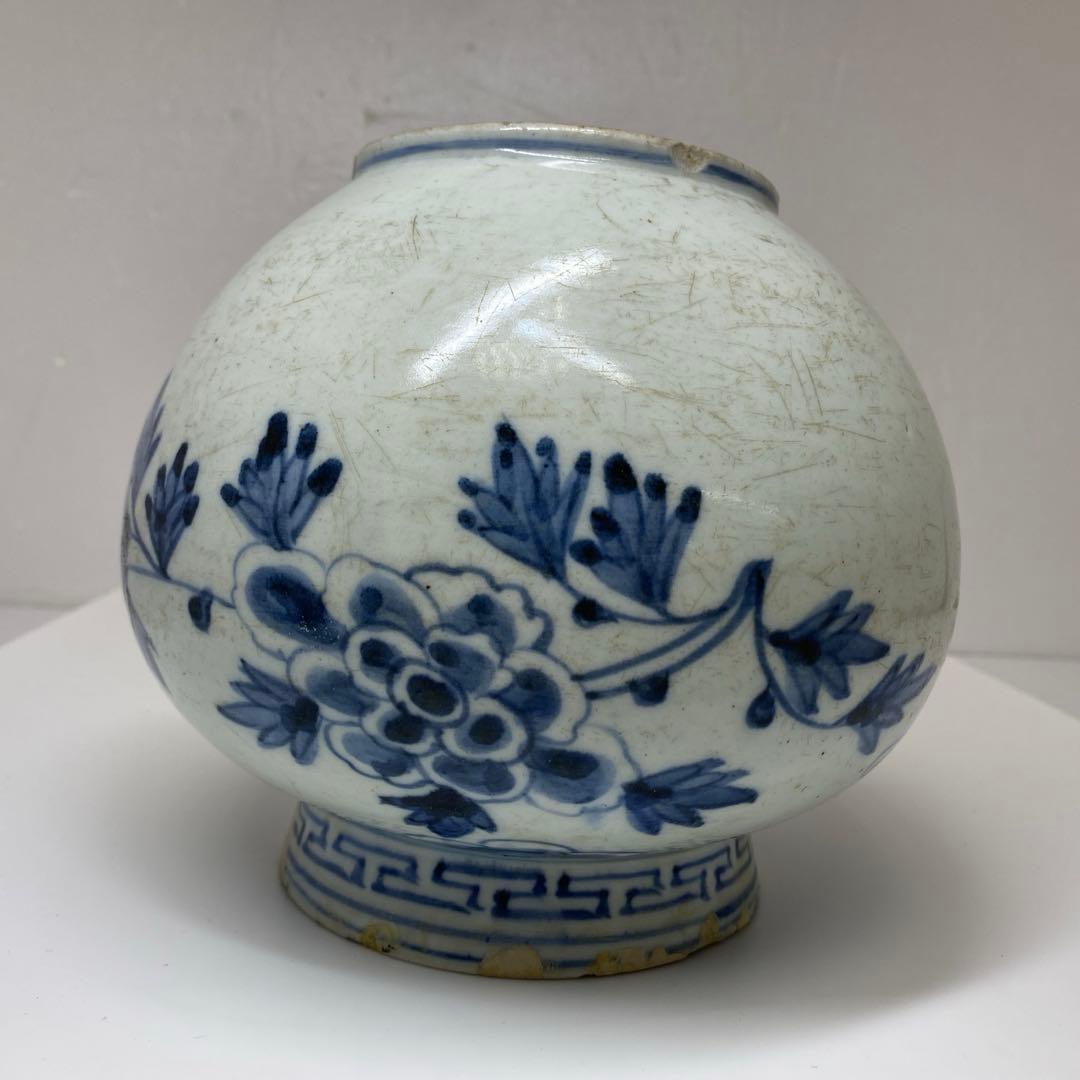 李朝　染付　牡丹文　壺　高さ約15.1㎝　トヒオウ　東さ7-0728③