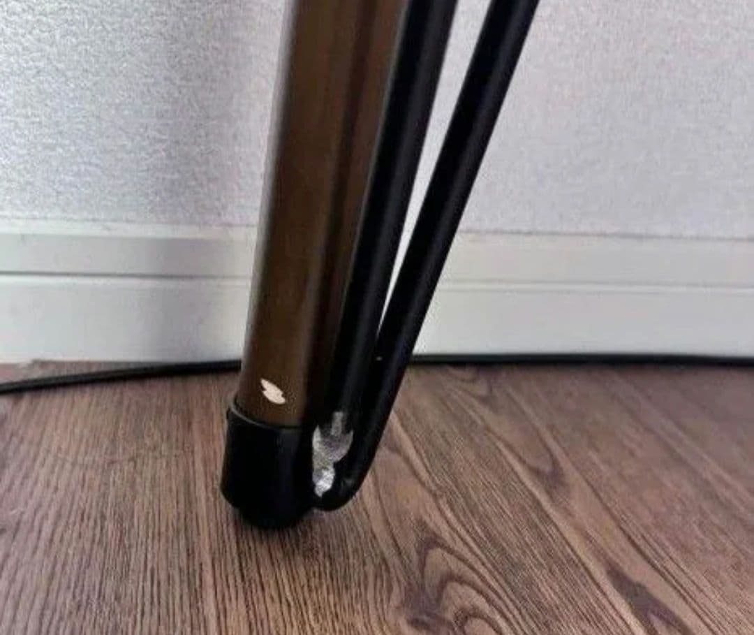 ACME Furniture ダイニングテーブル