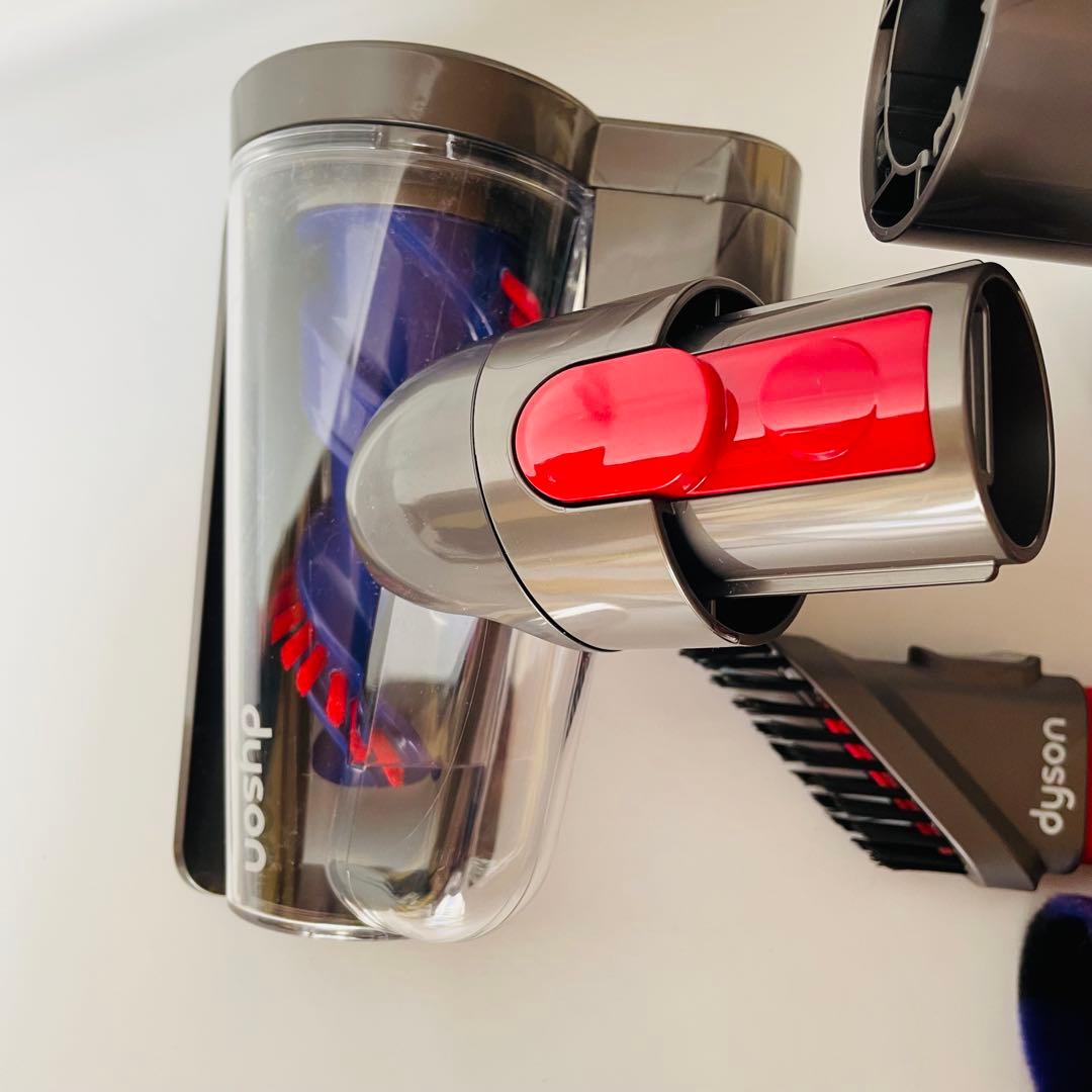 極美品✨dyson V8 Focus Clean hh15