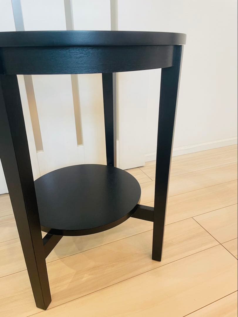 廃盤品　IKEA イケア　MALMSTA マルムスタ　サイドテーブル
