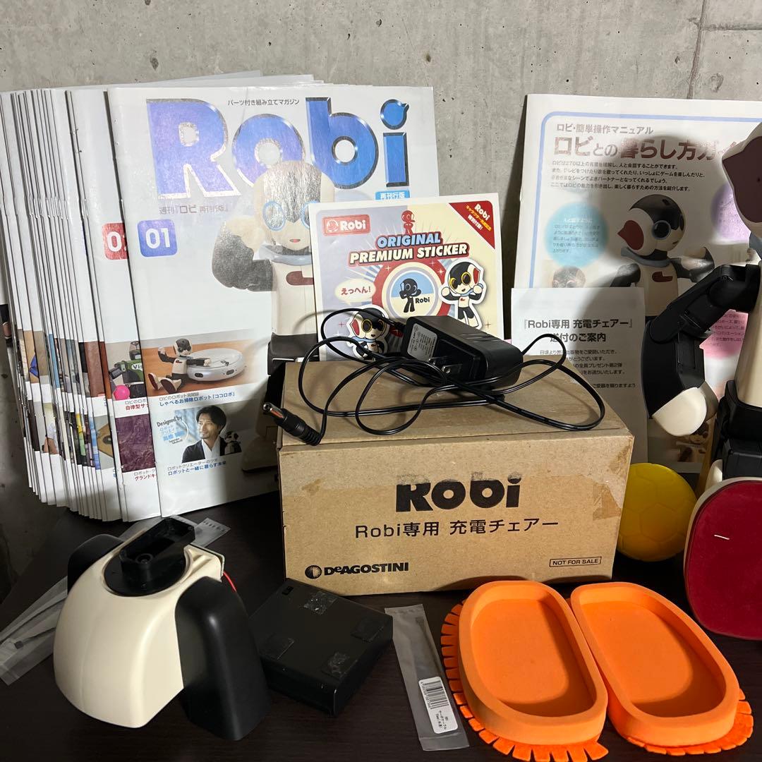 Robi ロビ　完成品　　2014年　動作確認済み