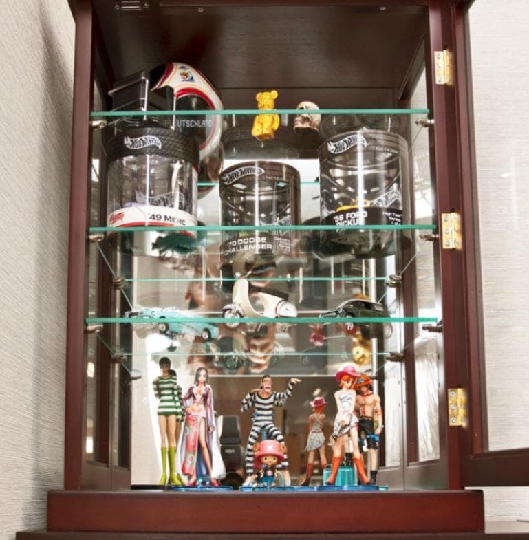 【新品アウトレット】背面ミラー付きガラスコレクションケース ダークブラウン