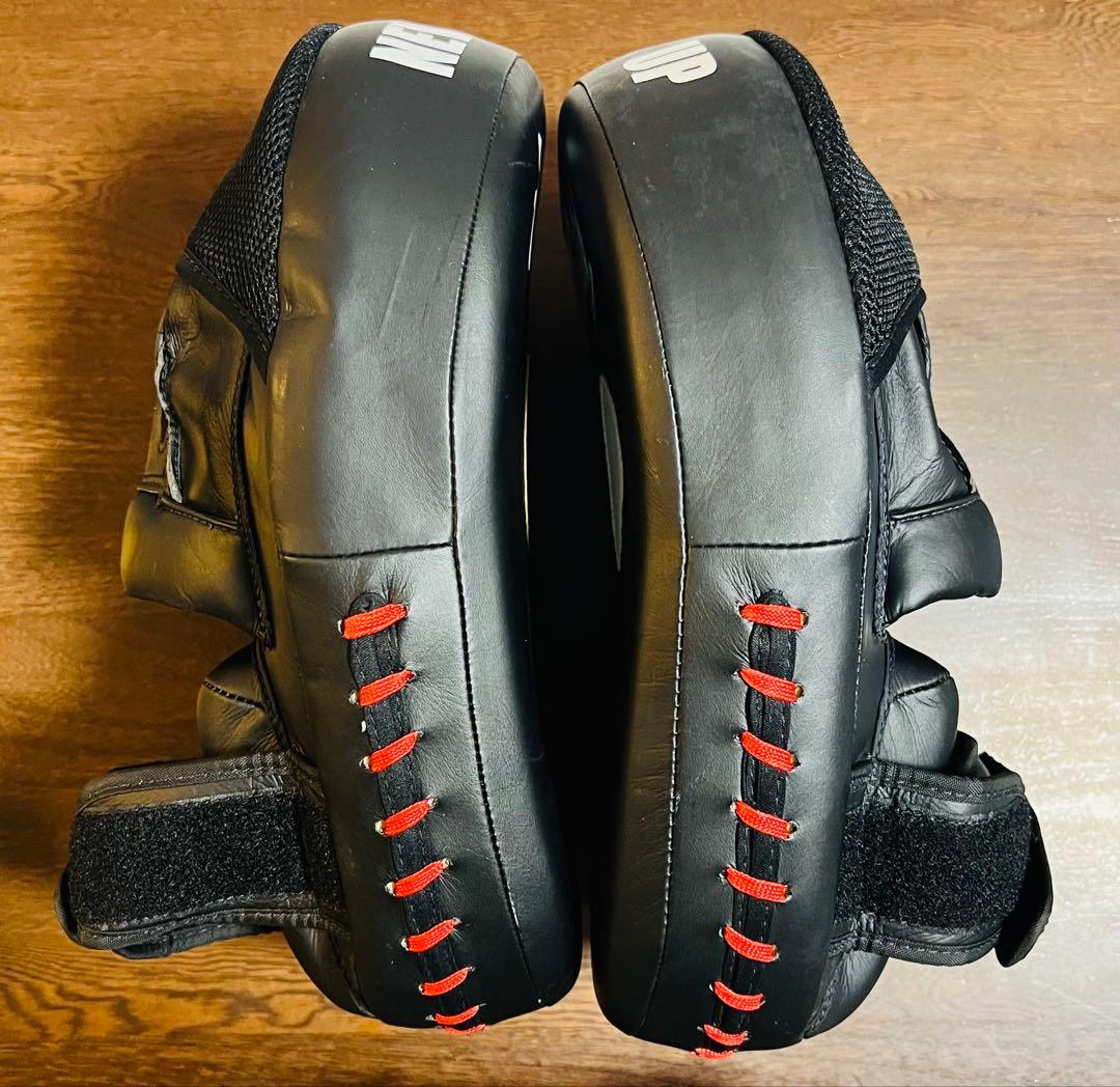 FAIRTEX 合革製　パンチングミット