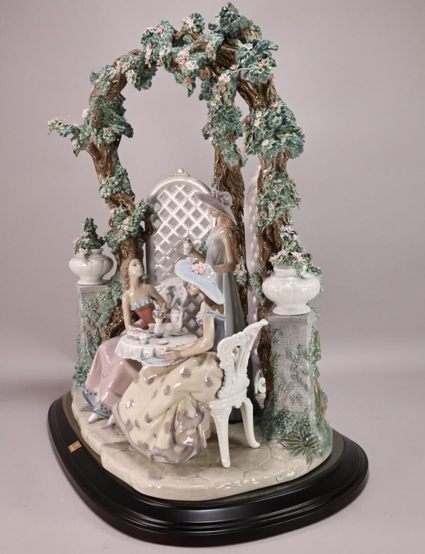 BK202 LLADRO　限定　387/2000体　テラスでお茶を　台座　保証書