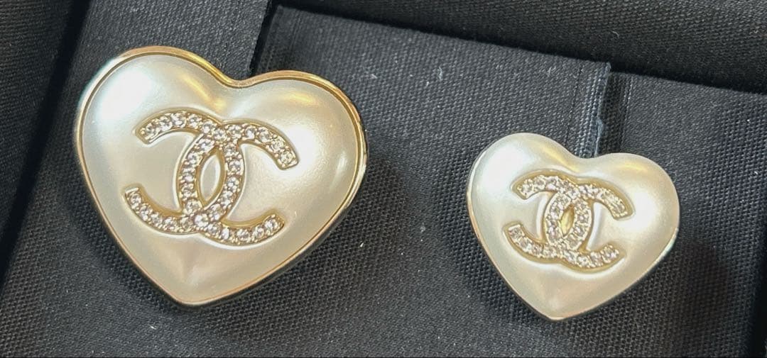 シャネル ゴールド ラインストーン ココマーク ハート ブローチ