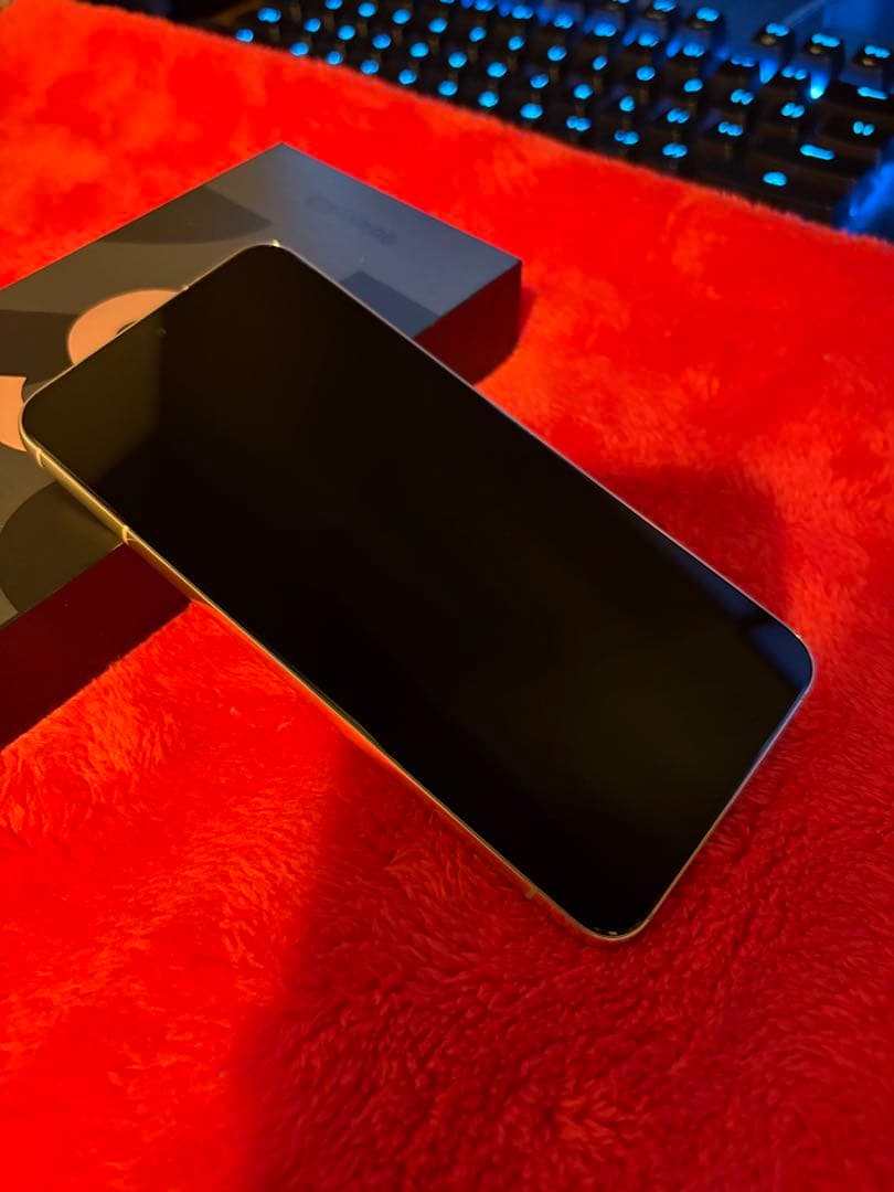 au版Galaxy S22 PinkGold 228GB 付属品完備