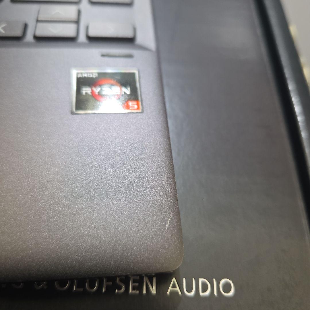 HP ENVY 13.3インチ ノートPC 本体