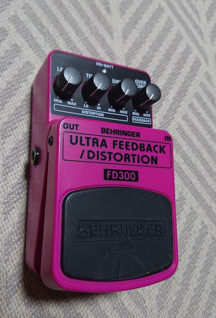 behringer FD300 ディストーション