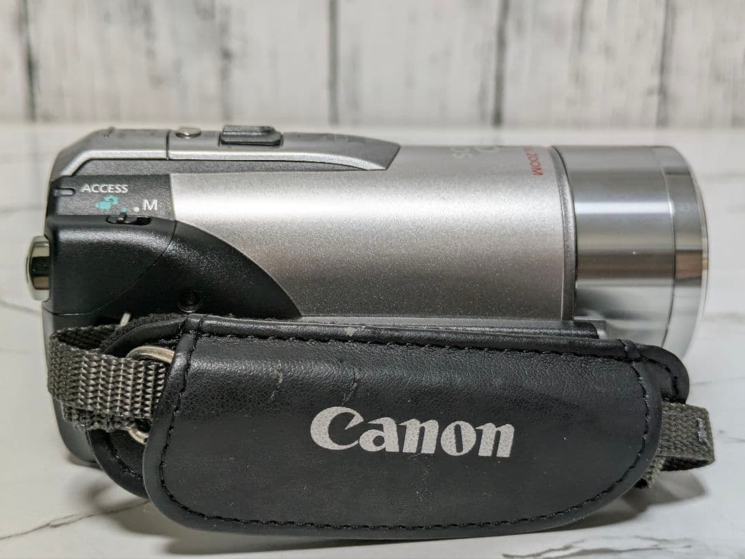 ② Canon　iVIS HF M31　豪華セット