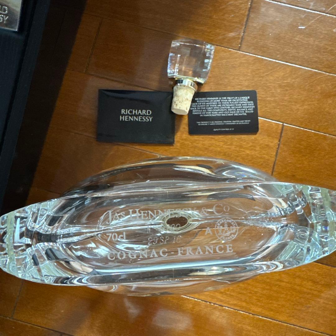 RICHARD HENNESSY【空瓶】
