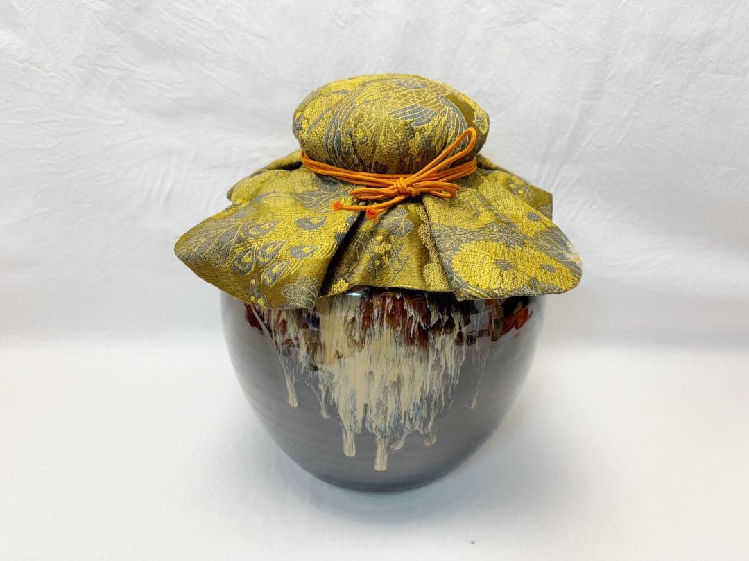 ほぼ未使用 茶道具 洛東 樋谷定一作 天目釉 茶壺 飾壺 飾網紐付 陶印 共箱