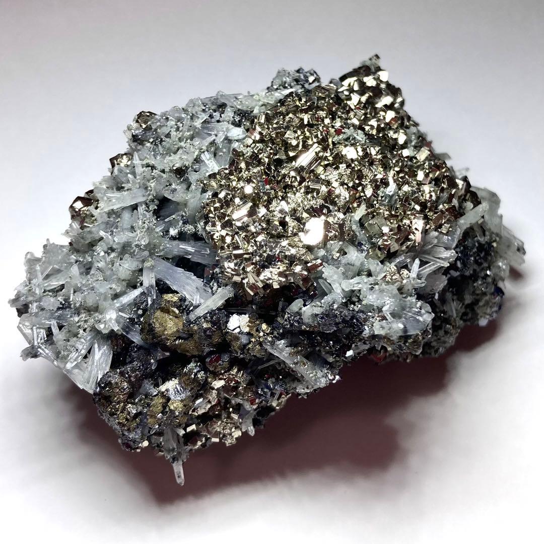 水晶 クォーツ パイライト ガレナ 共生 鉱物 原石 鉱石 天然石