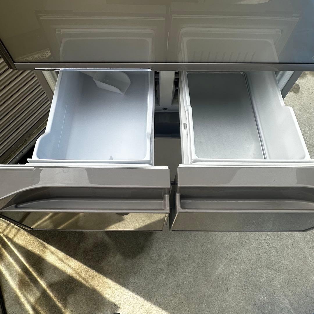 日立 冷蔵庫 R-S4200F(XN) 401L 真空チルド2016年製