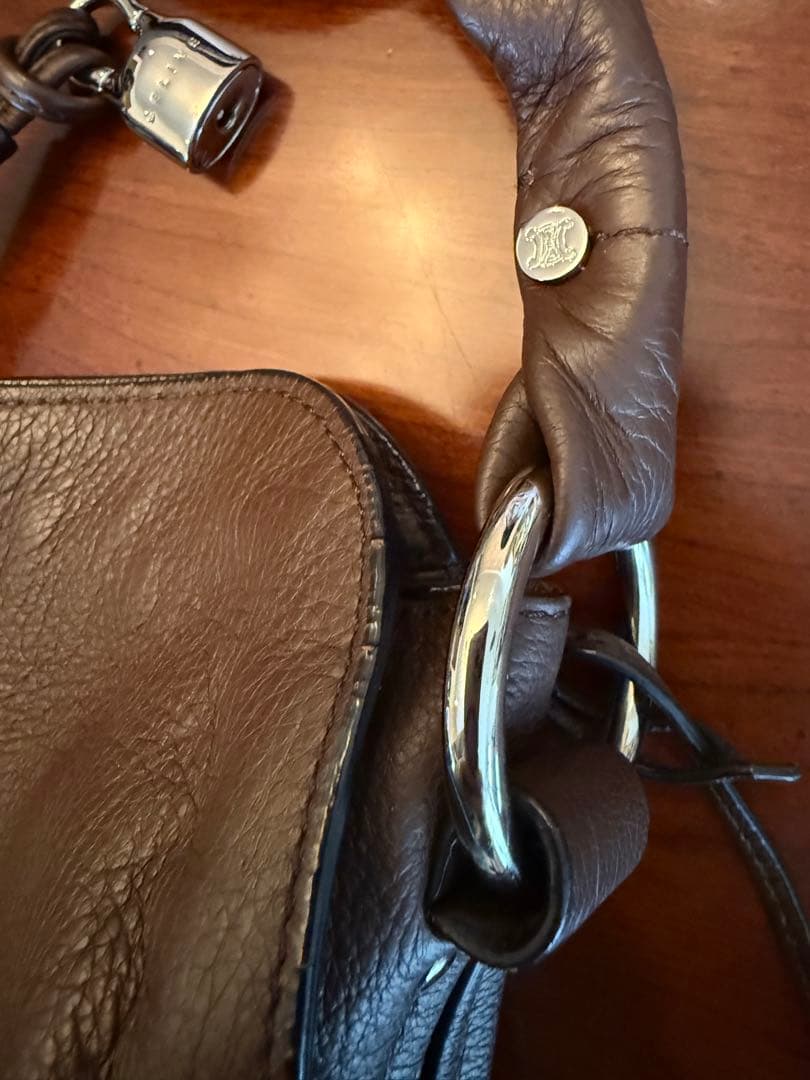 セリーヌ ブラウンレザーショルダーバッグ