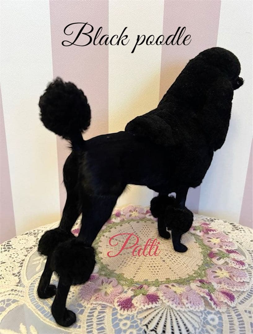 BLACK❤︎ブラックプードル★リアルな置き物❤︎