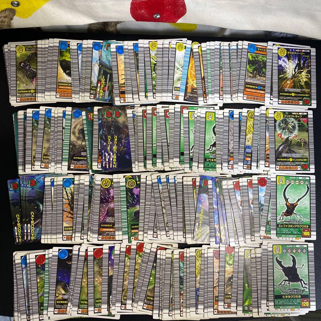 【B236】ムシキング　カード　1040枚　大量まとめ売り