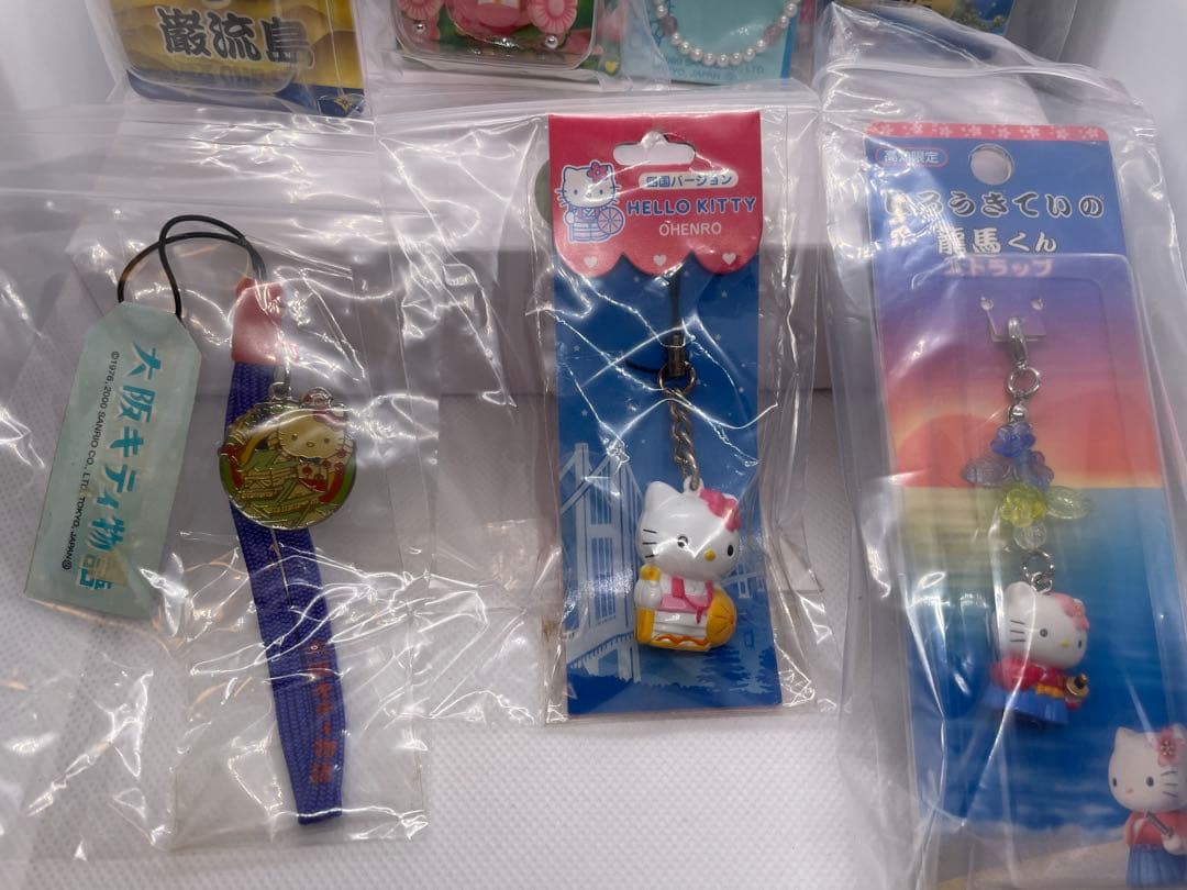 【未開封・華やか】ご当地キティ ストラップ 14点まとめ売り