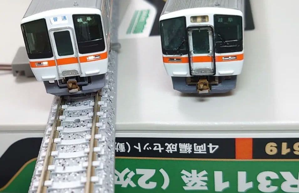 前幌精密化 ３１１系 2次車 動力付き ウェザーリング化 グリーンマックス