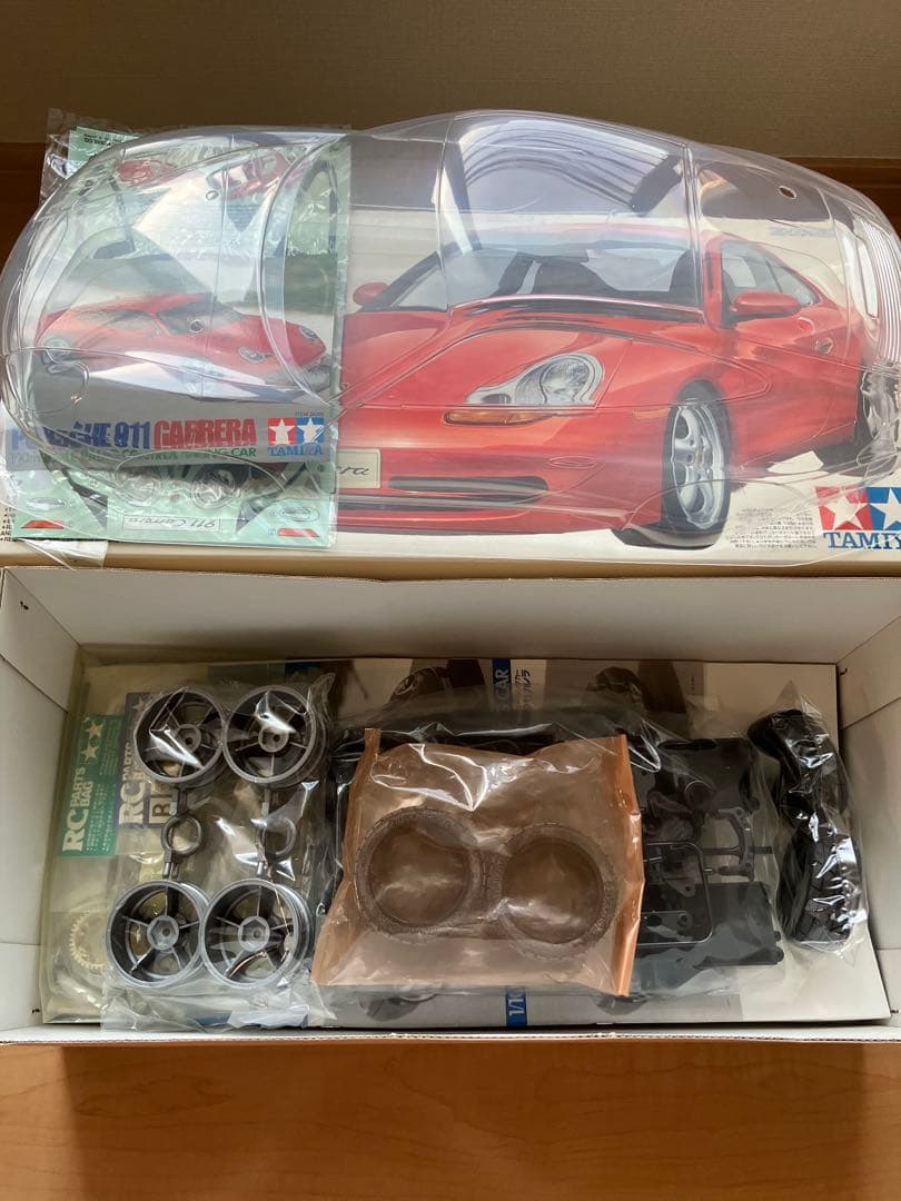 TAMIYA タミヤ 1/10 Rc 電動ラジコン ポルシェ　911 カレラ