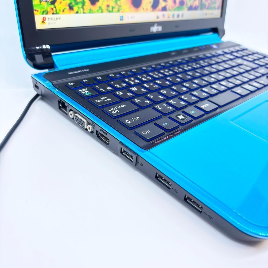 富士通 ノートパソコン Corei7 SSD オフィス付き Win11 A27