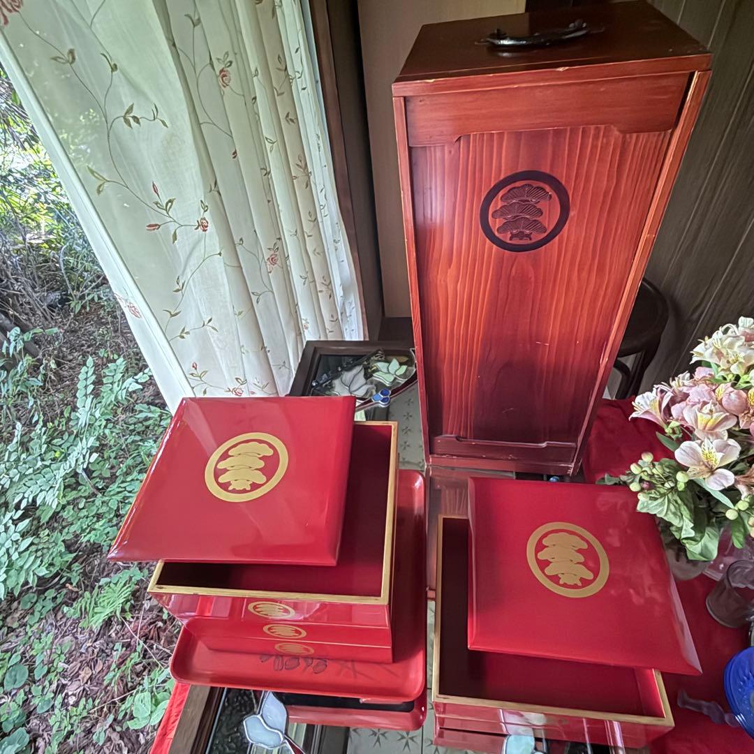 2212様感謝‼️「松」JAPAN 特産　輪島 蒔絵五段重二枚蓋　欅春慶塗り木箱入