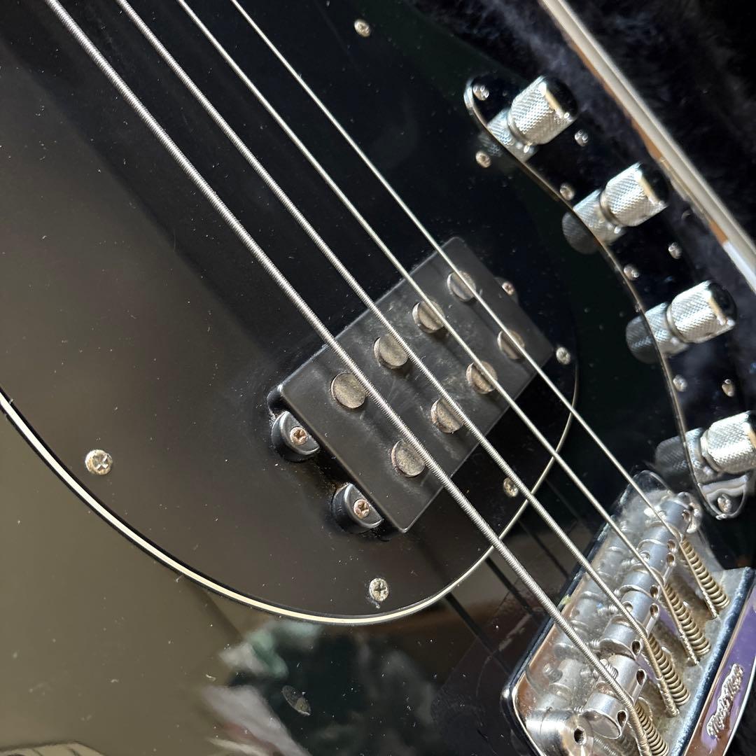 MUSICMAN stingray USA ブラック