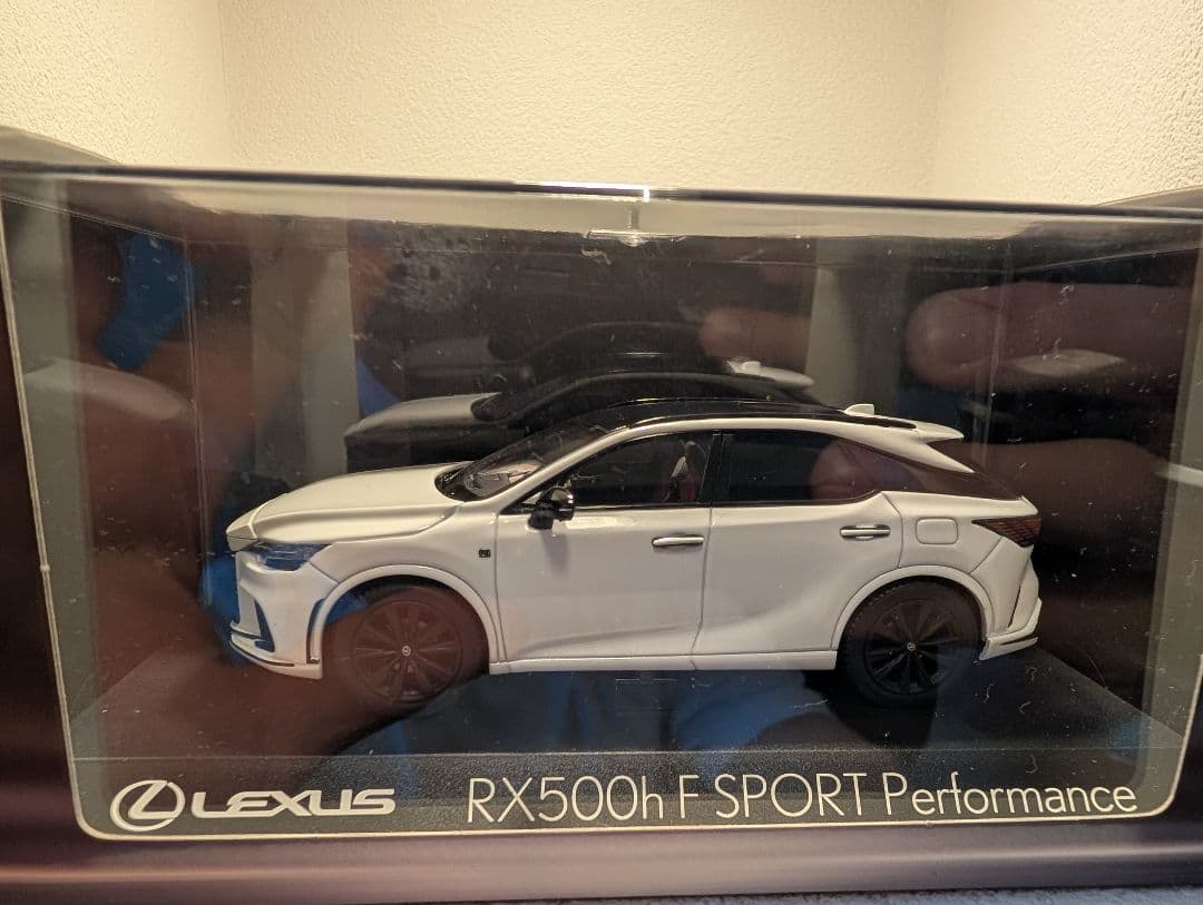 Lexus RX500h F SPORT 1:43 非売品