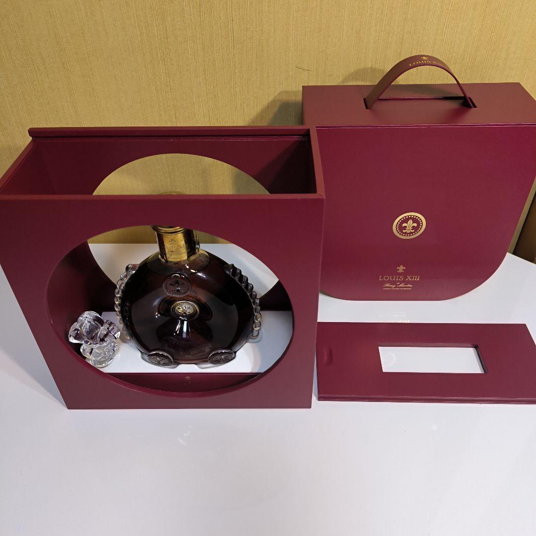 新型レミーマルタンの最高級品　ルイ１３世専用箱付きセット価格（シリアル番号一致）