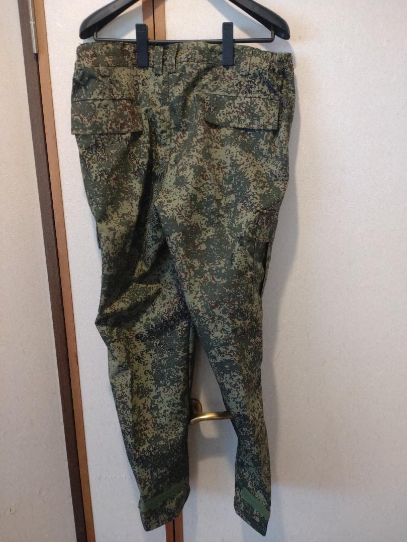 未使用　ロシア軍　北朝鮮軍　VKBO　EMR迷彩　迷彩服　サイズL　上下セット