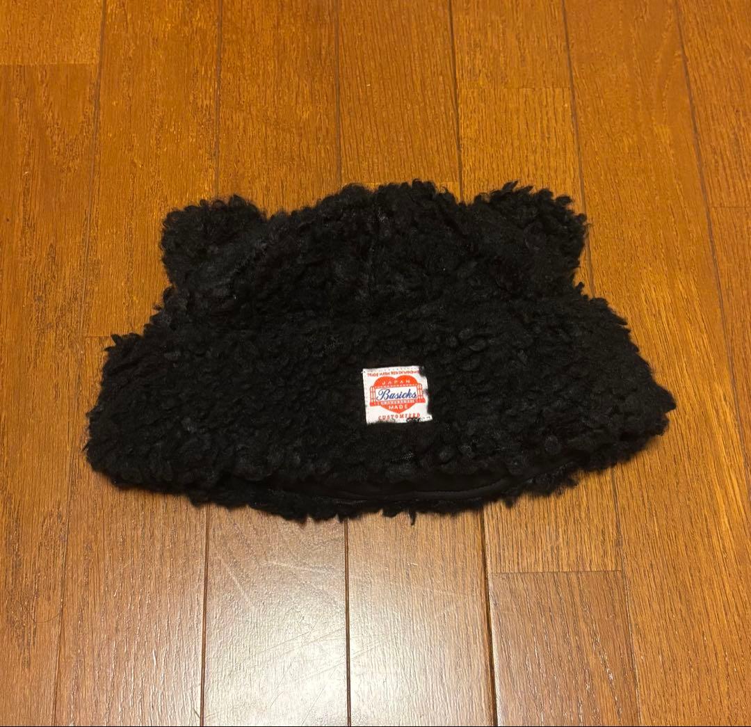basics ベイシックス　bear beanie ベアビーニー