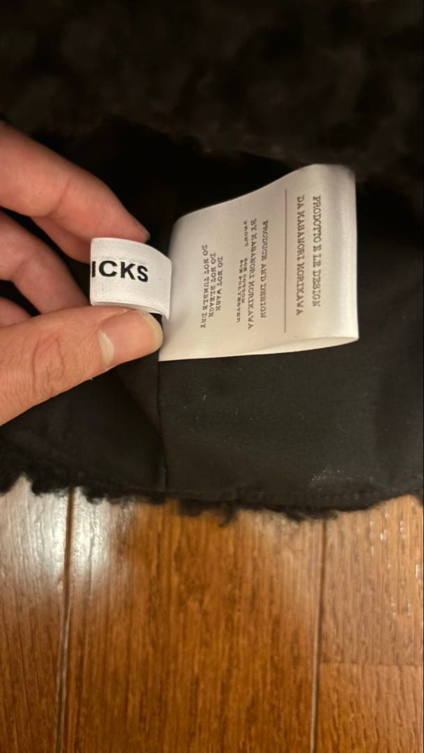 basics ベイシックス　bear beanie ベアビーニー