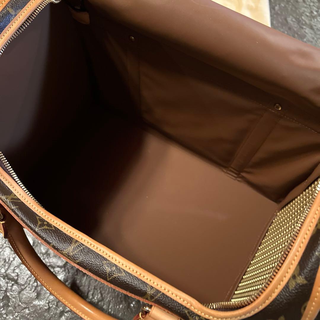 ルイヴィトン　小型犬　猫　キャリーバッグ