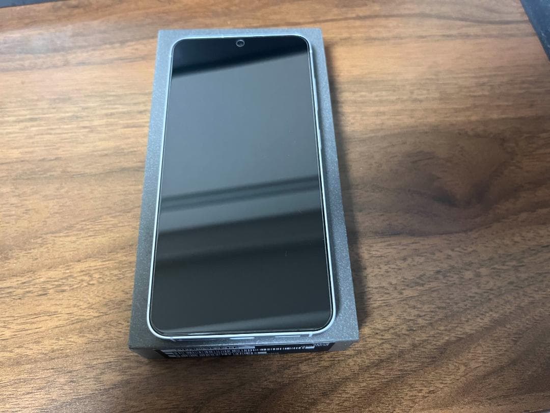 [美品] GALAXY S25 256GB アイシーブルー