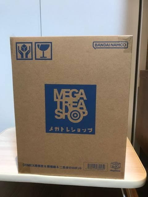 デスクトップリアルマッコイEX ドラゴンボールZ 孫悟空＆悟飯＆二足歩行ロボット