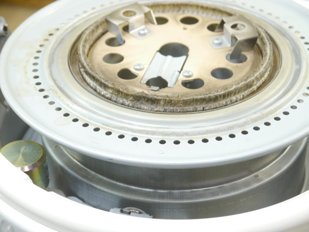 送料込み◆美品★2020年❤コロナ　ホワイト 石油ストーブ 安全ガード付き