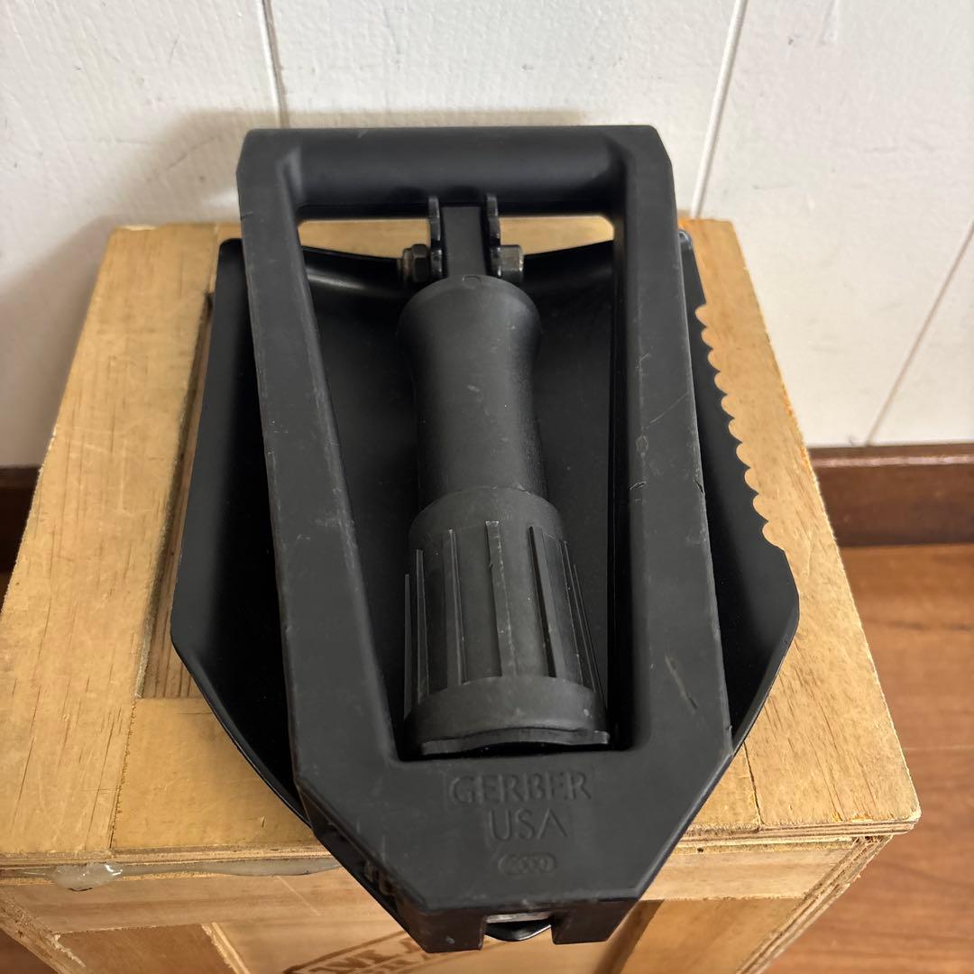 美品　米軍　実物　 フォールディングショベル　折り畳みスコップ