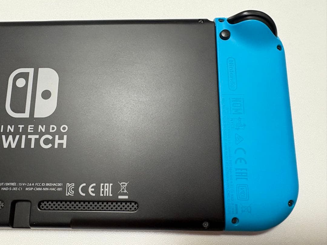 Nintendo Switch本体＆64GB microSD