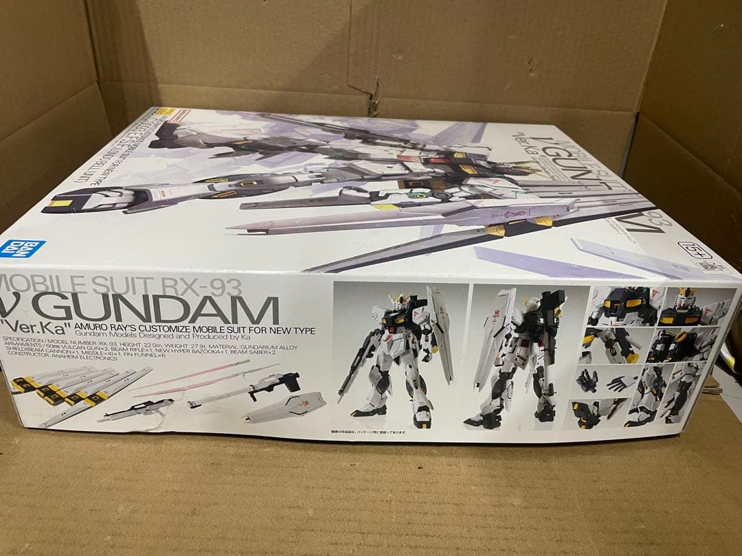 【MG】 1/100 ν Ver.ka 機動戦士 逆襲のシャア プラモデル