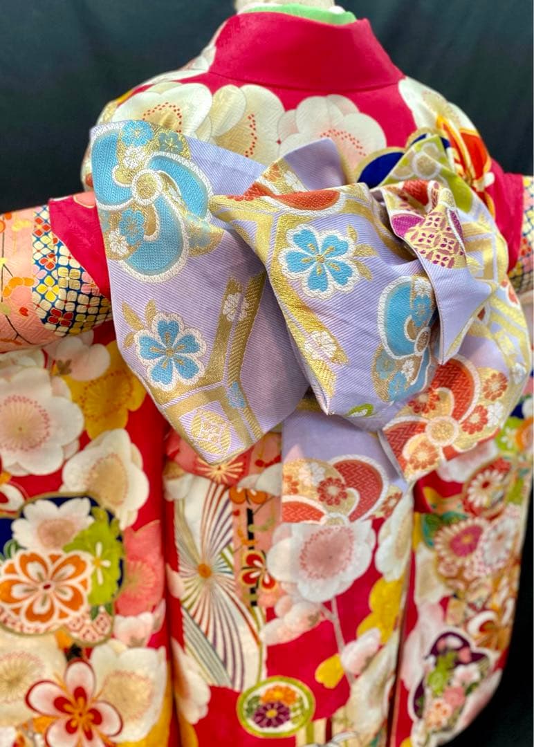 格安　安心の20点全て揃った ワンランク上の正絹振袖フルセット　金彩　刺繍