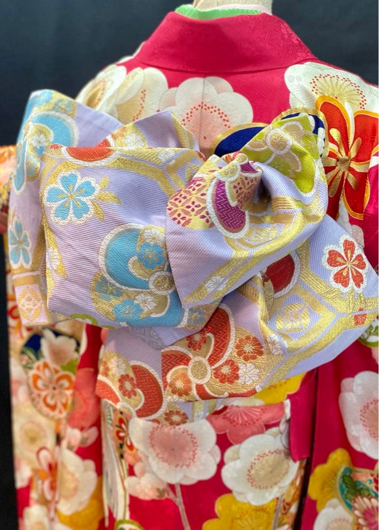 格安　安心の20点全て揃った ワンランク上の正絹振袖フルセット　金彩　刺繍