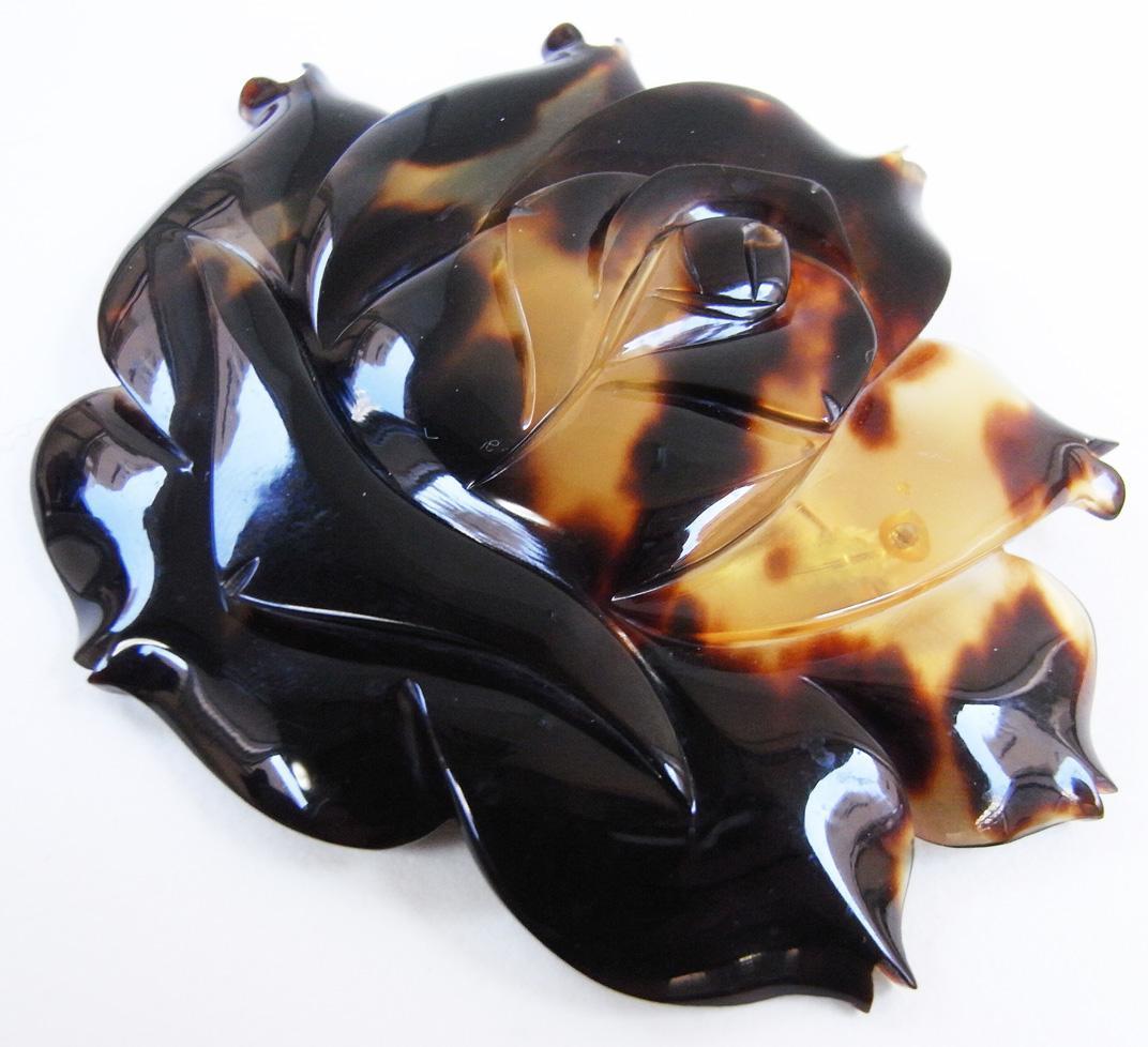 ★鼈甲（べっ甲）無垢・大きな薔薇（バラ）のブローチ★新品★　鼈甲保証★