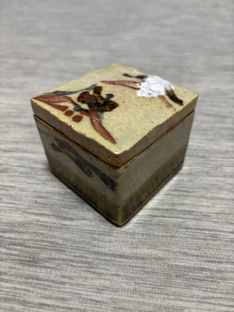 河井寛次郎　真作　双花文陶筥　鑑定済み　共箱　極美品