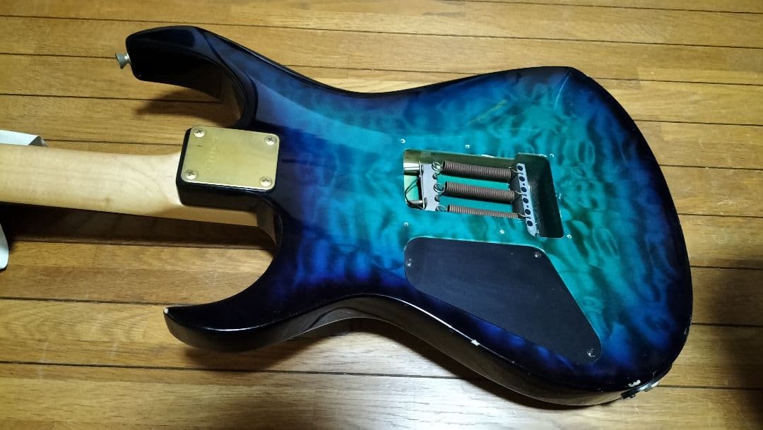 フェルナンデス　FGZ 　サンバースト　青系　日本製？　ssh