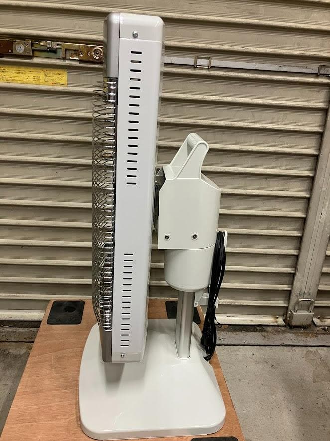 【美品】CORONA 遠赤外線電気ストーブ AH-12RA