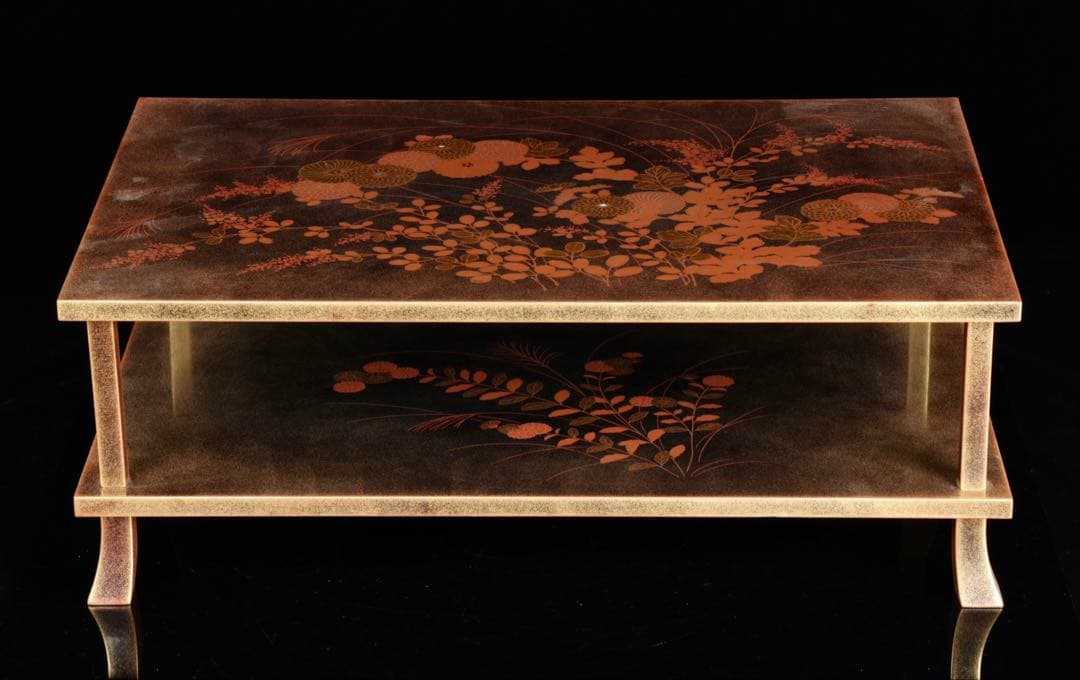 金蒔絵螺鈿黒漆 二段平卓 文机 花台 飾台 茶道具 木箱付 幅52.5㎝ 工芸品