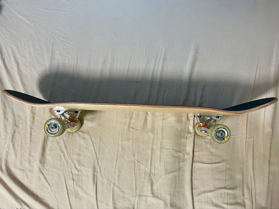 中古　スケートボード コンプリート　8.125 ブランク　インディペンデント