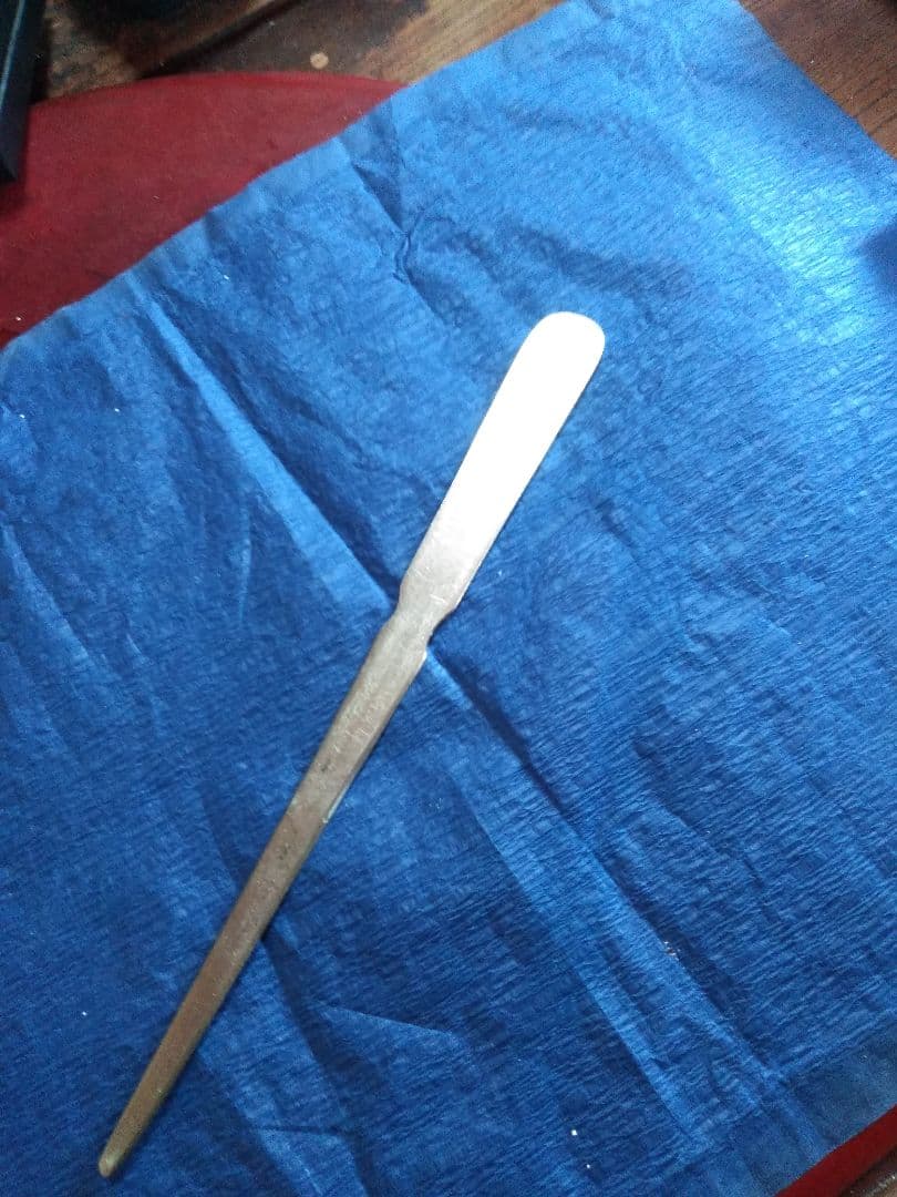 ロンドンでみつけたアンティークのシルバーペーパーナイフ