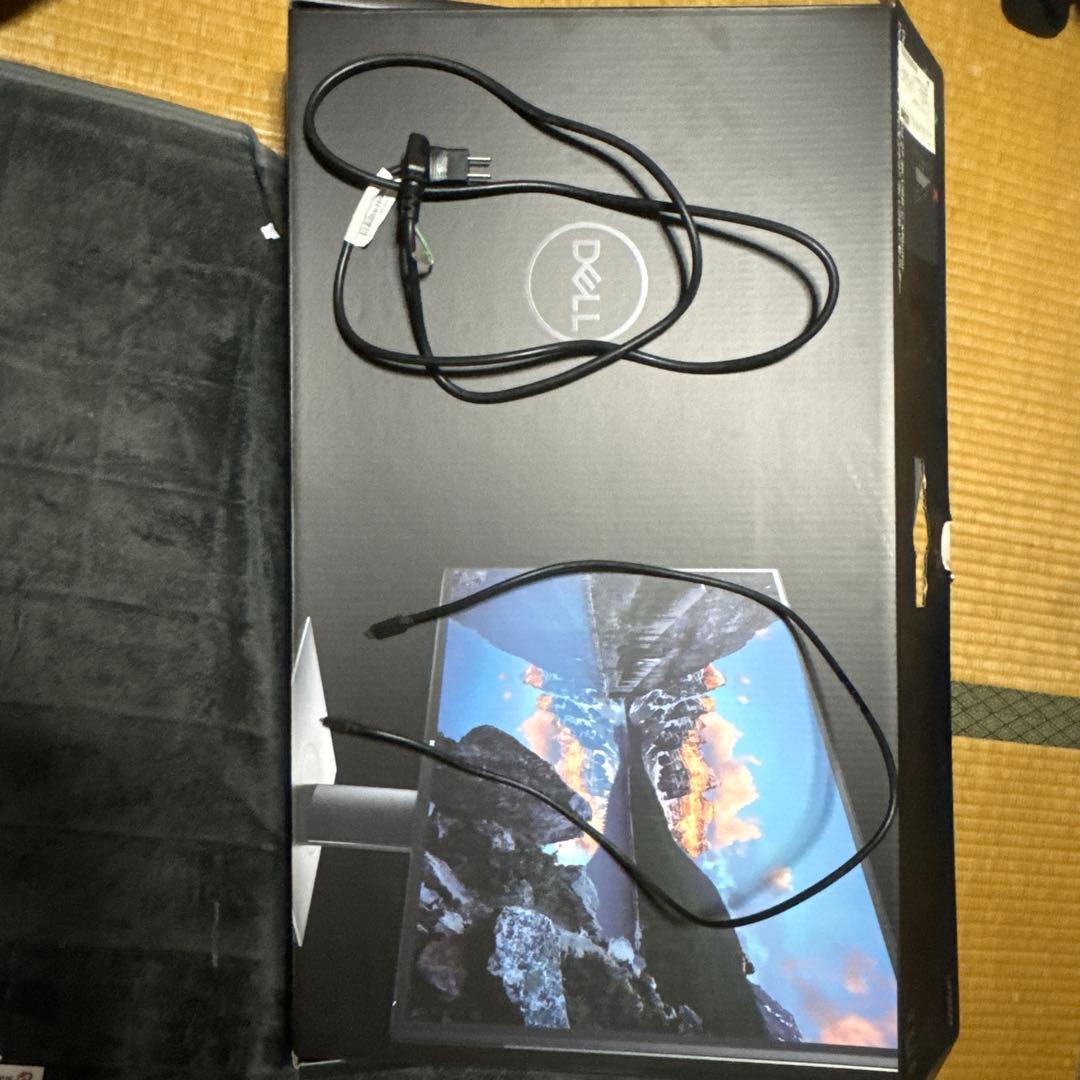 DELL 27インチ 4Kモニター U2720QM