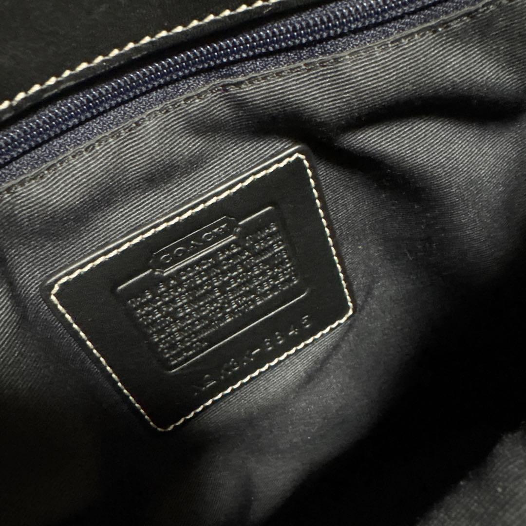 ブラックキャンバスショルダーバッグ